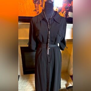 Tahari Arthur S Levine--